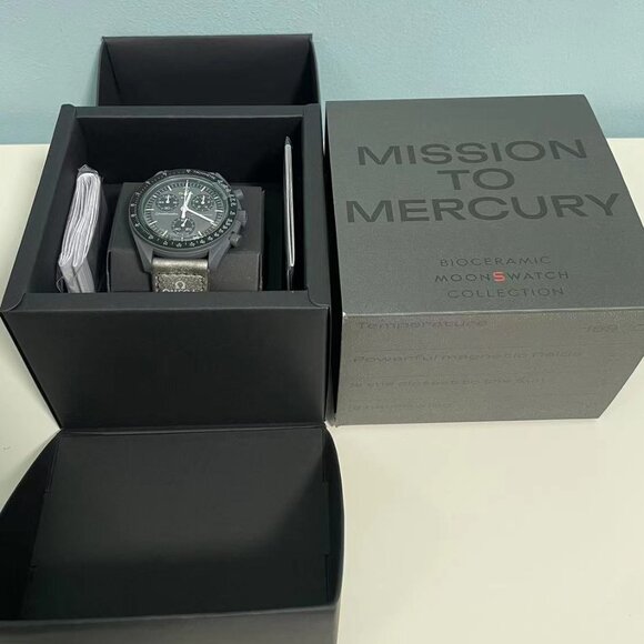 Swatch X Omega Bioceramic Moonswatch Mission To Mercury brand new - Picture 3 of 6